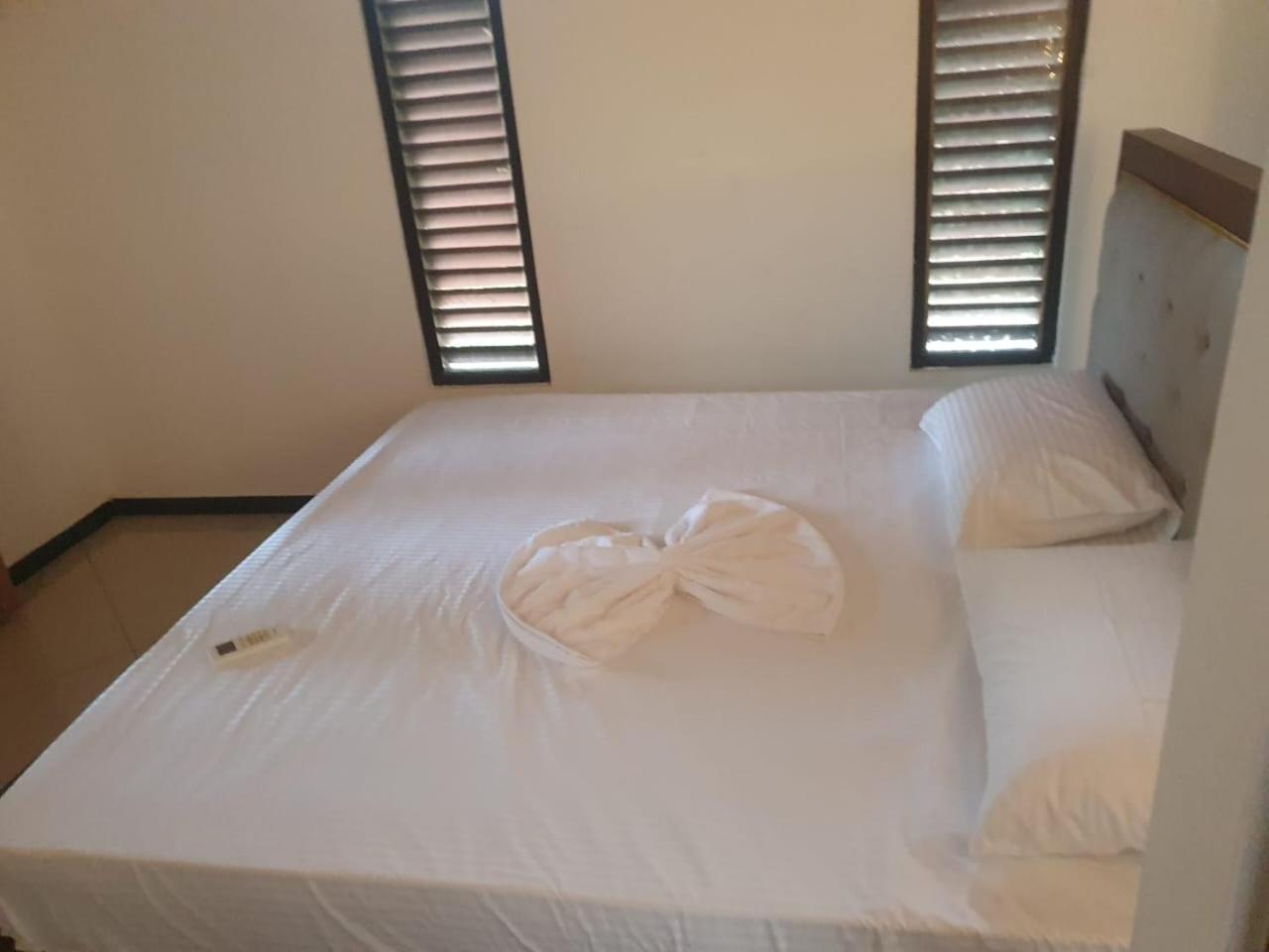 Ravi Place Unawatuna Exterior photo